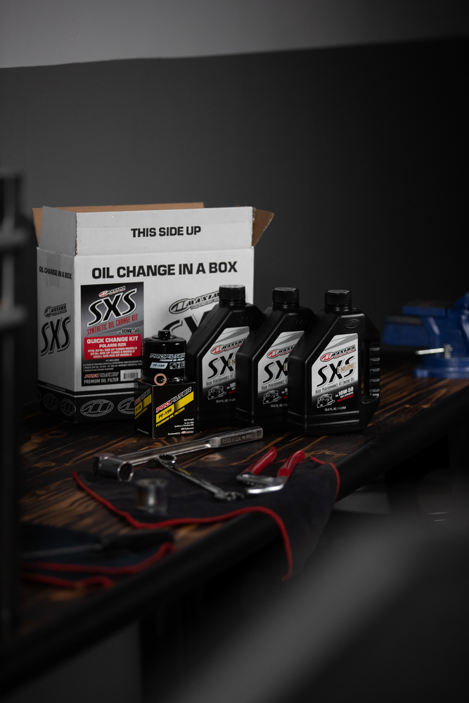 MAXIMA SXS 2019-2021 RZR OIL QUICK CHANGE KIT 10W50/5W50 WITH BLACK OIL FILTER
